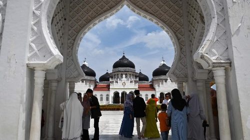 Schweiz: Feiertage nicht nur an christlichen Festen
