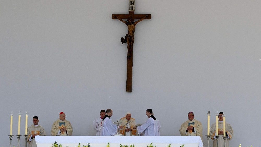Messe du Pape François à Budapest, Hongrie