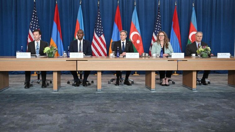 Ուաշինկթընի մէջ Հայաստան-Ատրպէյճան բանակցութիւնները