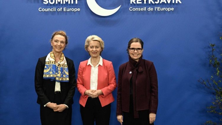 Von der Leyen a Reykjavik per il summit del Consiglio d'Europa