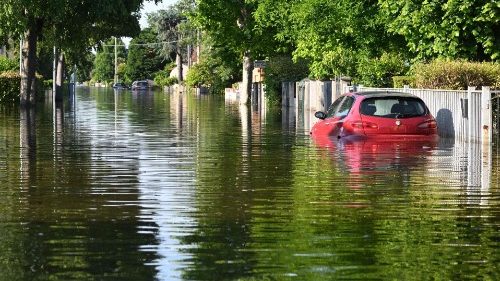 Emergenza in Emilia-Romagna, dalla CEI un milione di euro dai fondi 8x1000