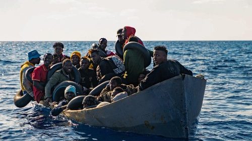 Parolin: lEuropa sia unita di fronte alle sfide nel Mediterraneo