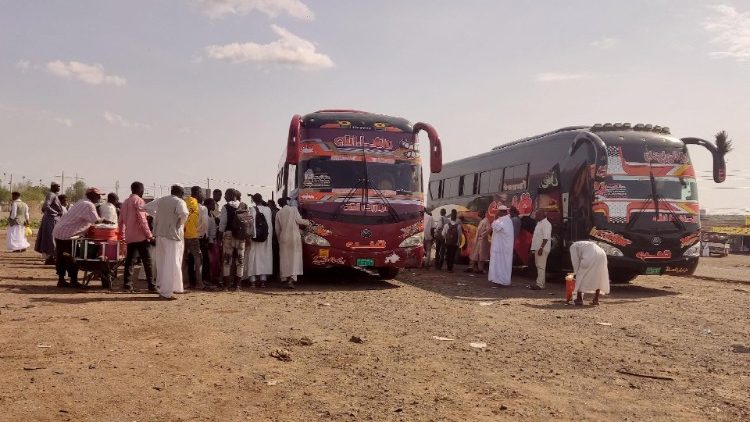 Sudanese fleeing violence gather in Gadaref, the capital of Sudan's eastern state of Gadaref, on 3 July 2023.