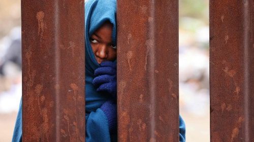 Restare o migrare, la non scelta della contemporaneità 