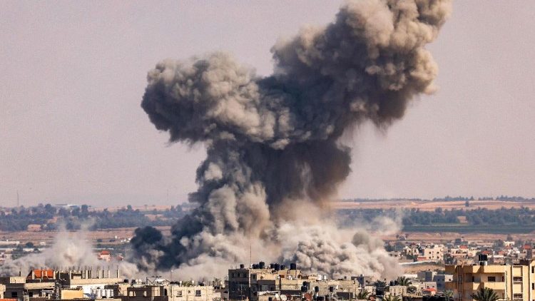 Bombardamenti a Gaza