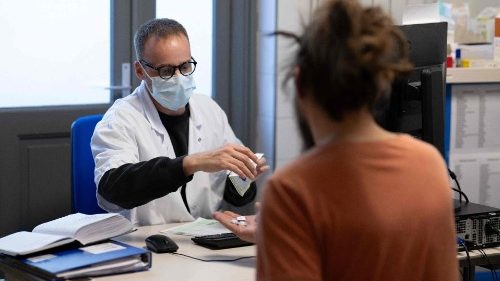Pontificia Accademia Vita e Somos insieme per promuovere i medici di base