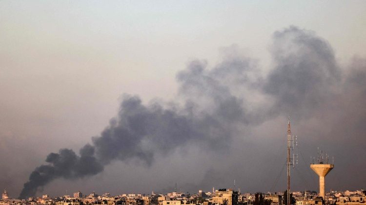 Bombardamenti nella Striscia di Gaza