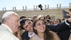 pope-francis--general-audience-1507806049857