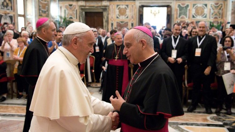 Abp Fisichella z Papieżem Franciszkiem