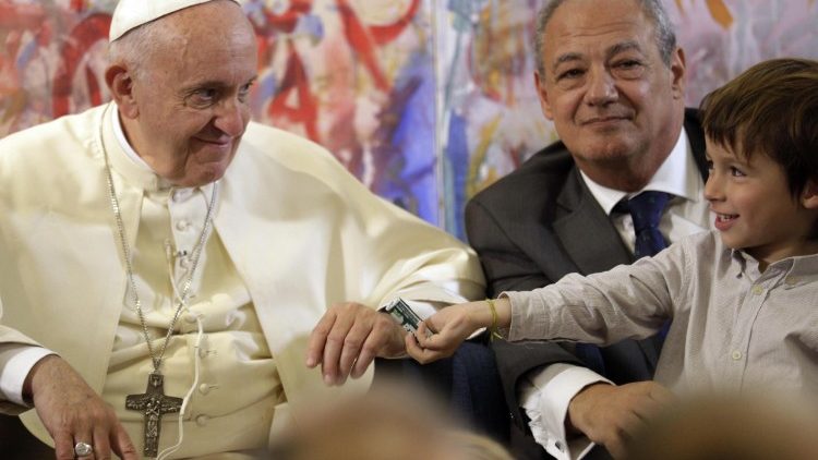 ITALY-POPE-SCHOLAS-OCCURRENTES-visit