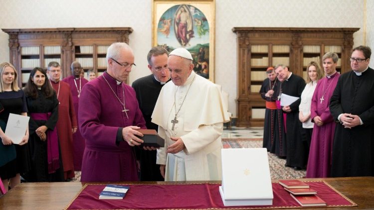 Le Pape François et Mgr Justin Welby, le 27 octobre au Vatican