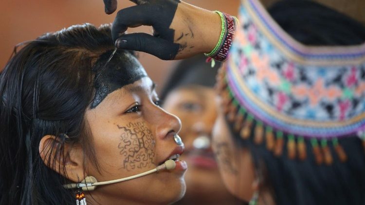 Indígenas do Peru