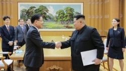 south-korean-envoy-delegation-in-north-korea-1520329687153.jpg