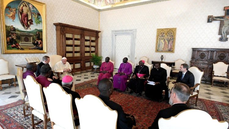 pope-francis-meets-with-delegations-of-south--1521813192273.jpg