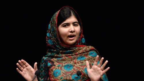 Malala tornata in Pakistan: "non riesco a crederci"