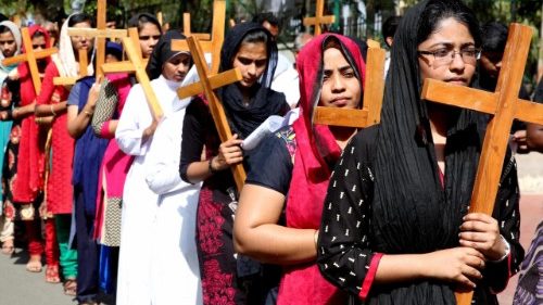 Indien: Christen fordern Respekt der Osterfeiertage