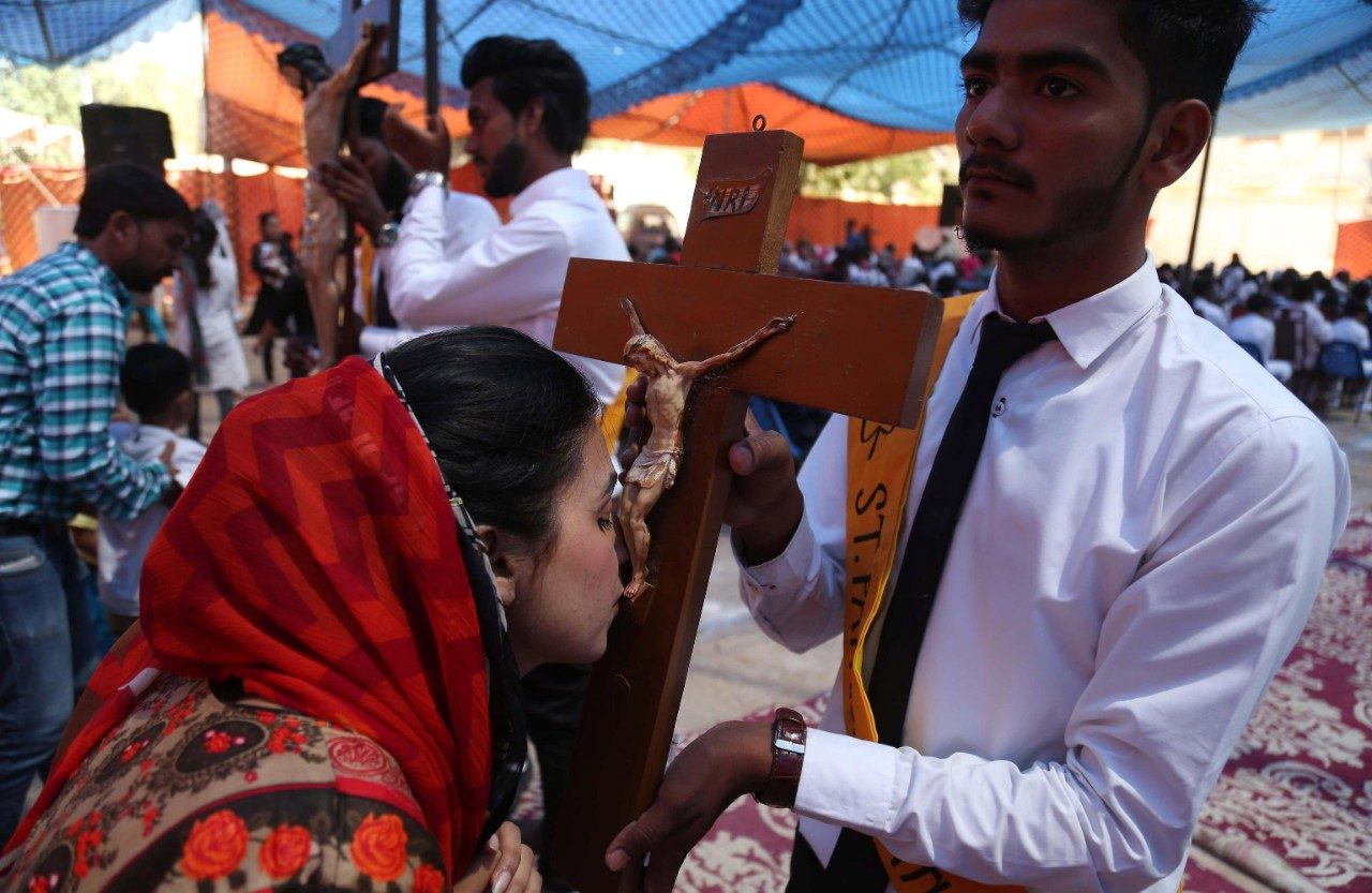 Pakistan Saving One Christian Girl Suffering Persecution Will Help Others Vatican News