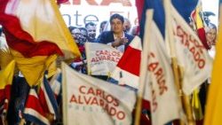 carlos-alvarado-wins-presidential-elections-i-1522648981686.jpg