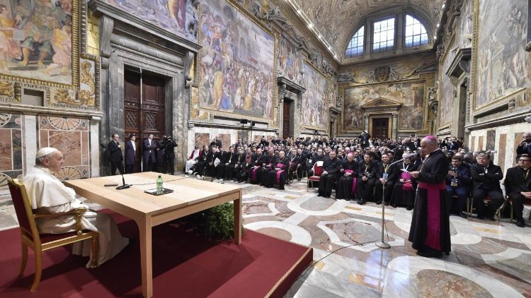 Le Pape François s'adresse aux missionnaires de la miséricorde au Vatican