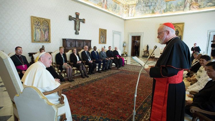 Audience du pape avec la commission pontificale pour la protection des mineurs