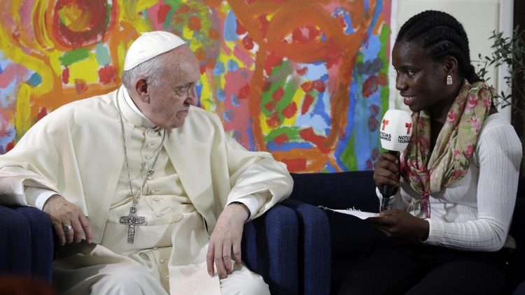 Pope Francis at the Scholas Occurrentes organization - to fight social injustice