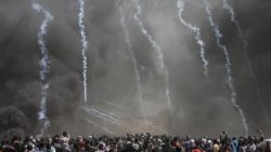 clashes-by-gaza-israeli-border-1526309909417.jpg