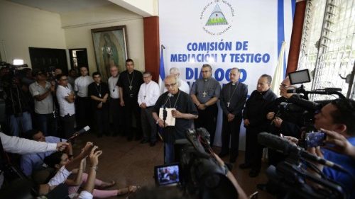 Nicaragua: al via il dialogo nazionale con la mediazione della Chiesa