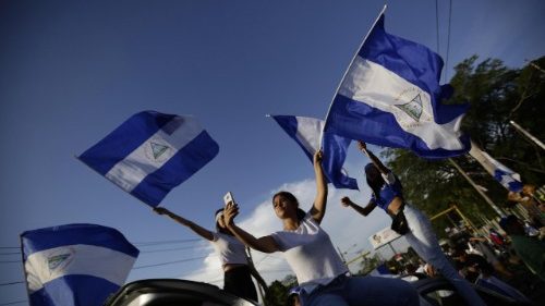 Obispos de Nicaragua: Diálogo nacional, la Iglesia mediadora y testigo