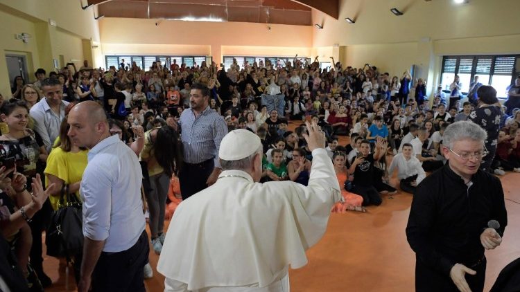 Pope Francis during his visit at the Elisa Scala school in Rome
