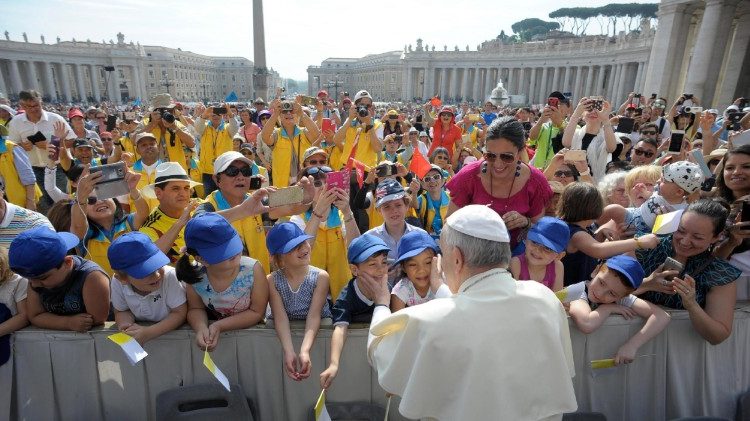 Audienca e përgjithshme me Papën Françesku në Vatikan