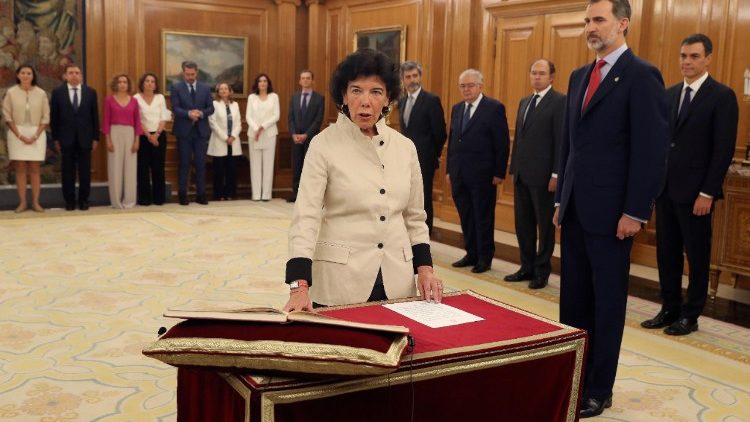 Swearing-in ceremony for Spain's new cabinet