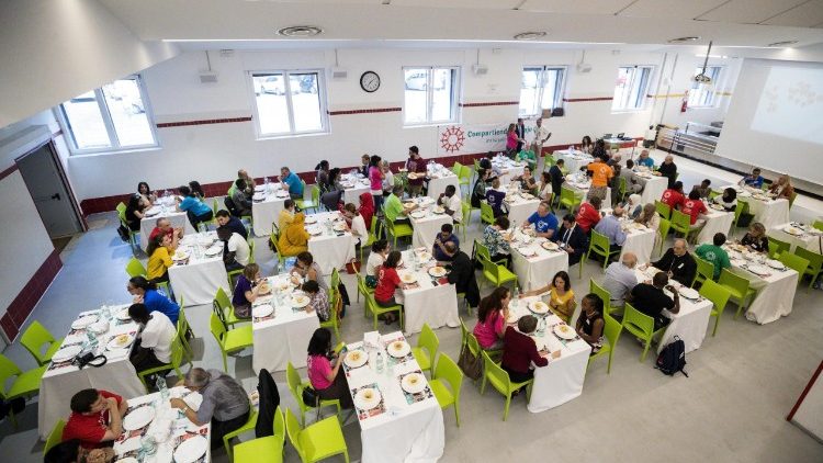 Pranzo "Il pasto dell'incontro" per migranti e rifugiati 