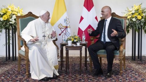 Papst in Genf: Schweizer Bundespräsident sprach über Flüchtlingskrise