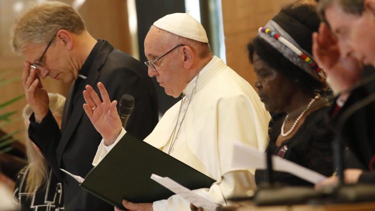 Papież Franciszek odwiedza Światową Radę Kościołów