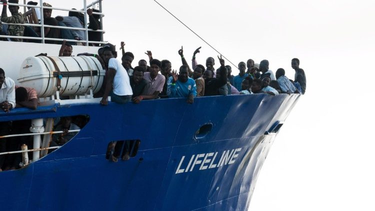 Niemiecka organizacja pozarządowa Mission Lifeline uratowała na Morzu Śródziemnym życie 234 osobom