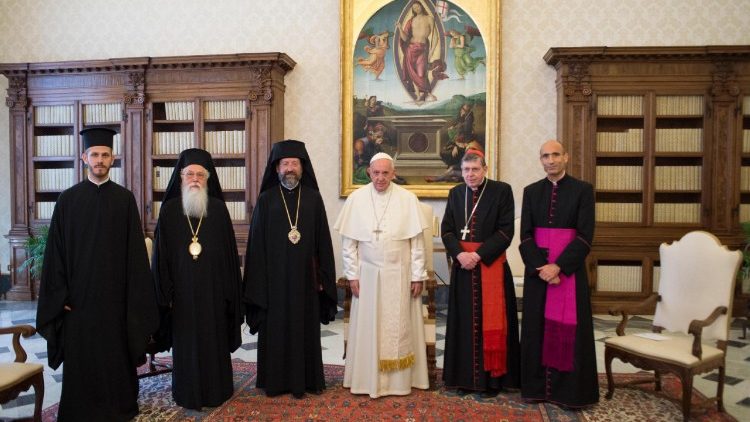 Le Pape François et la délégation du Patriarcat de Constantinople au Vatican, vendredi 28 juin 2019.