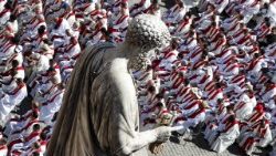 pope-francis-celebrates-mass-with-the-ritual--1530262195813.jpg