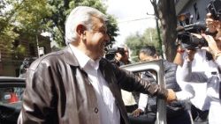 lopez-obrador-continues-meetings-with-his-cab-1531003640194.jpg