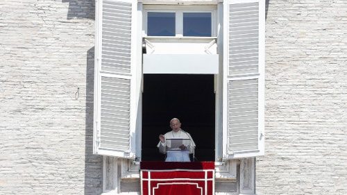 angelus-by-pope-francis-in-st--peter-s-square-1531050460472.jpg