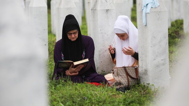  Përvjetori i 23-të i masakrës së Srebrenicës