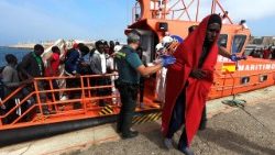 a-total-of-122-people-rescued-at-sea-1532262386544.jpg