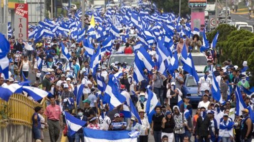 Nicaragua: le Pape François prie, les évêques demandent la réouverture du dialogue