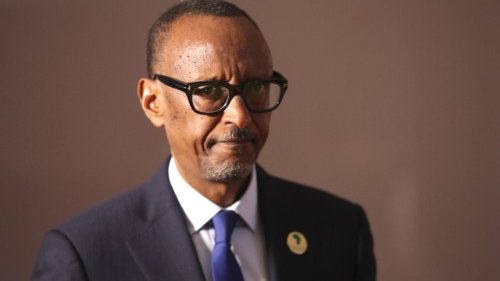Ruanda: Regierung schließt 8000 religiöse Kultstätten