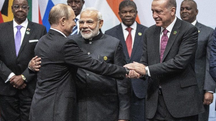 Le président russe, le Premier minsitre indien et le président turc réunis à Johannesburg pour le sommet des BRICS