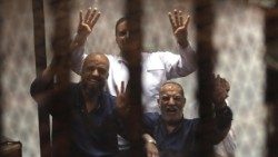 egyptian-court-sentences-75-leaders-of-muslim-1532786875385.jpg