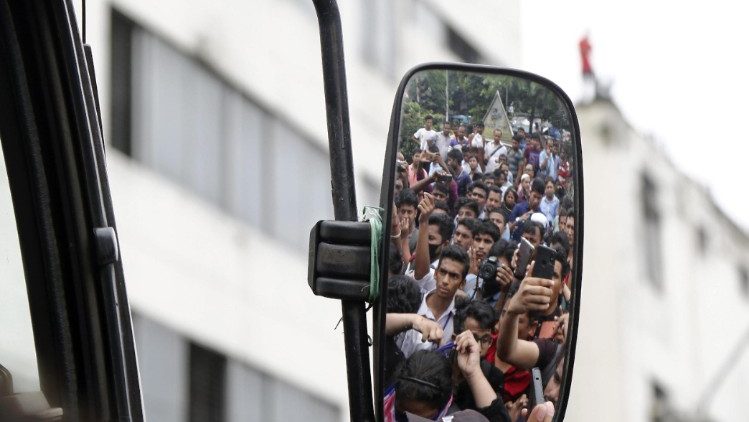 Studenten demonstrieren in Dhaka für mehr Sicherheit auf den Straßen. 