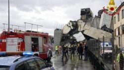 bridge-collapses-on-genoa-highway-1534255892625.jpg