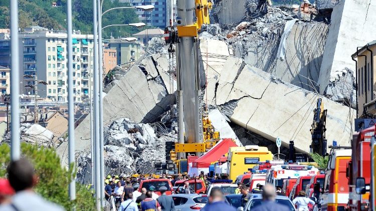Le pont Morandi de l'autoroute A10 s'est écroulé mardi 14 août 2018 à Gênes faisant des dizaines de victimes.