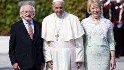 pope-francis-visits-ireland-1535194307621.jpg