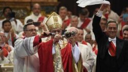 san-gennaro--si-e-ripetuto-a-napoli-miracolo--1537347738087.jpg